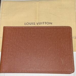 LOUIS VUITTON Taiga ID Card Holder Wallet Alezan W/Dust Bag
